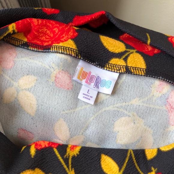 ⭐️NWT Floral LulaRoe Cassie⭐️ - Picture 2 of 5